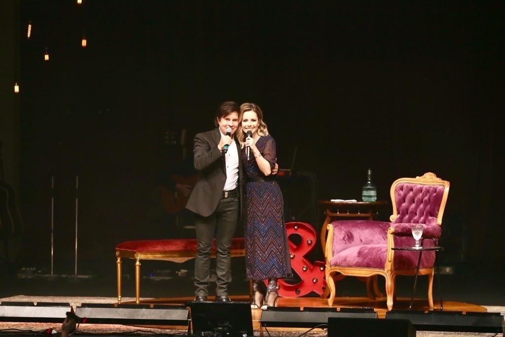 Sandy canta com o pai Xororó em show em São Paulo - Francisco Cepeda/AgNews