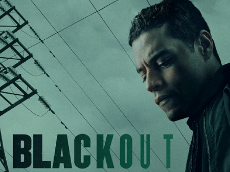 Rami Malek em "Blackout" - Reprodução/EW