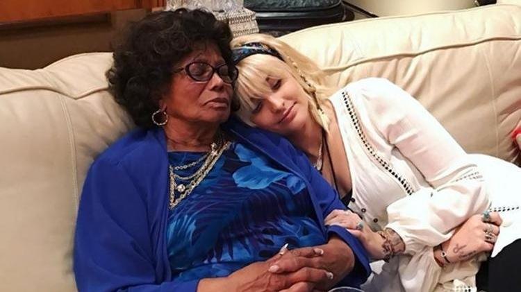Katherine Jackson e Paris Jackson - Reprodução - Reprodução