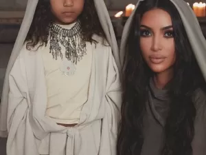 Kim Kardashian celebra após filha de 10 anos surgir no Hot 100 da Billboard