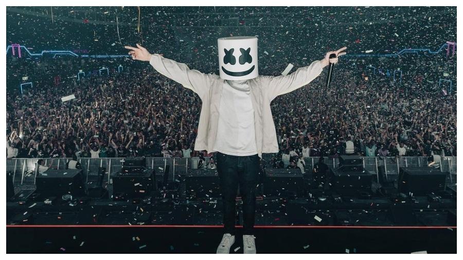 Atração do Rock in Rio e sensação da música eletrônica mundial, DJ Marshmello esconde o rosto nas apresentações - Reprodução: Instagram