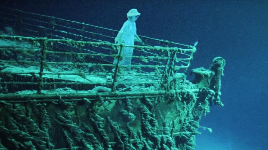 Titanic James Cameron mostrou em destroços do navio para documentário