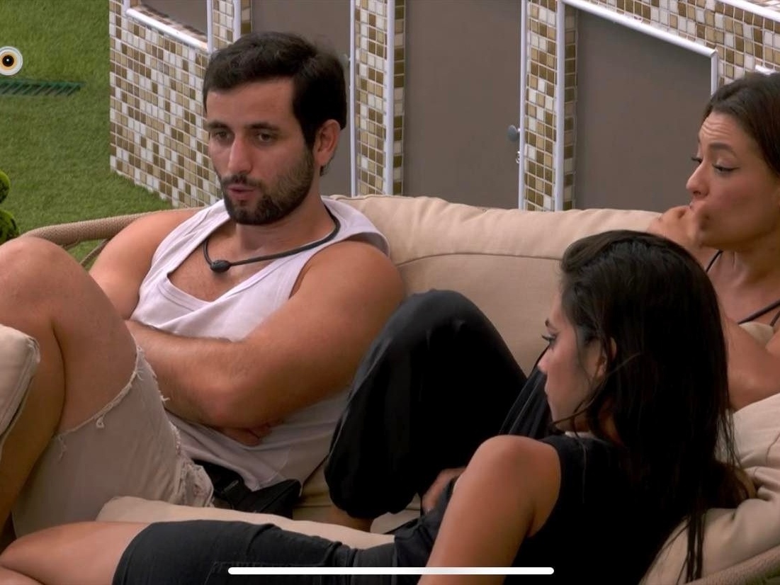 BBB 24: 'Ela é muito falsa', dispara Beatriz sobre Fernanda