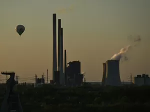 G7 discute prazo final de 2035 para fechar usinas de carvão
