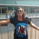 Eunice dos Santos (59 anos), a mais animada da fila para ver The Who no festival São Paulo Trip - Renata Nogueira/UOL