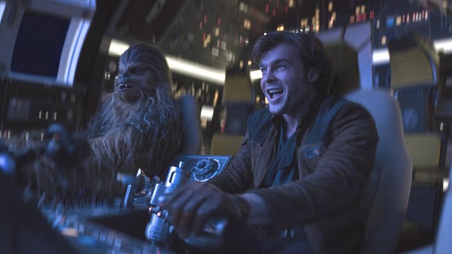 Chewbacca e Han Solo em cena de "Han Solo: Uma História Star Wars" - Divulgação