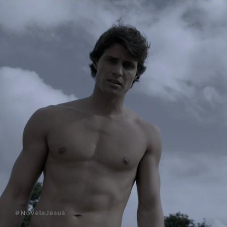 Adão (Rodrigo Soni) em "Jesus", novela da Record - Reprodução/Record - Reprodução/Record