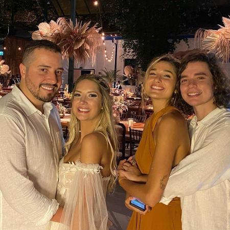 João Figueiredo abraça Sasha em casamento de Isaias Saad com Vitória Eisfeld - Reprodução / Instagram