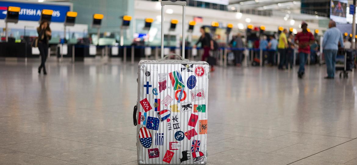 Em 2022, bagagens que sofreram atrasos corresponderam a 80% de todos os extravios - Justin Case/Getty Images