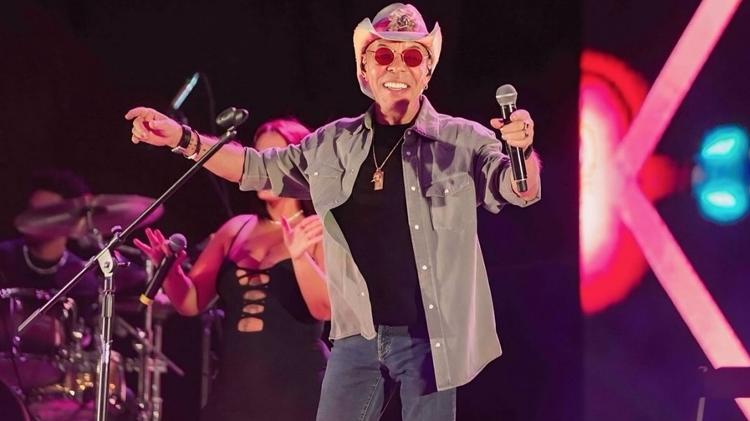 Sertanejo Chrystian morre aos 67 anos