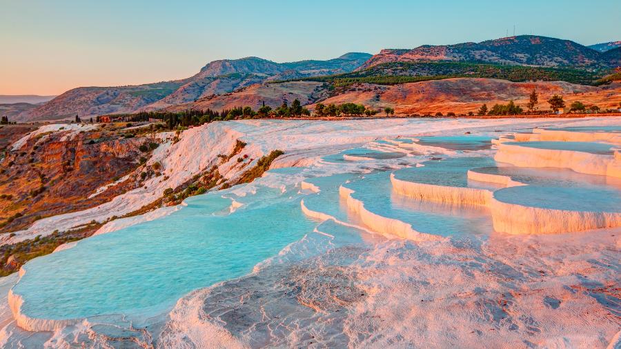 Pamukkale, na Turquia - murat4art/Getty Images