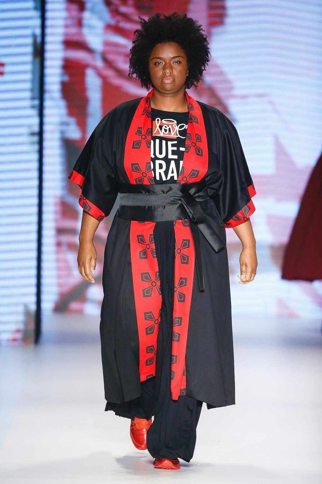 LAB desfila coleção na SPFW N42  - Alexandre Schneider/UOL