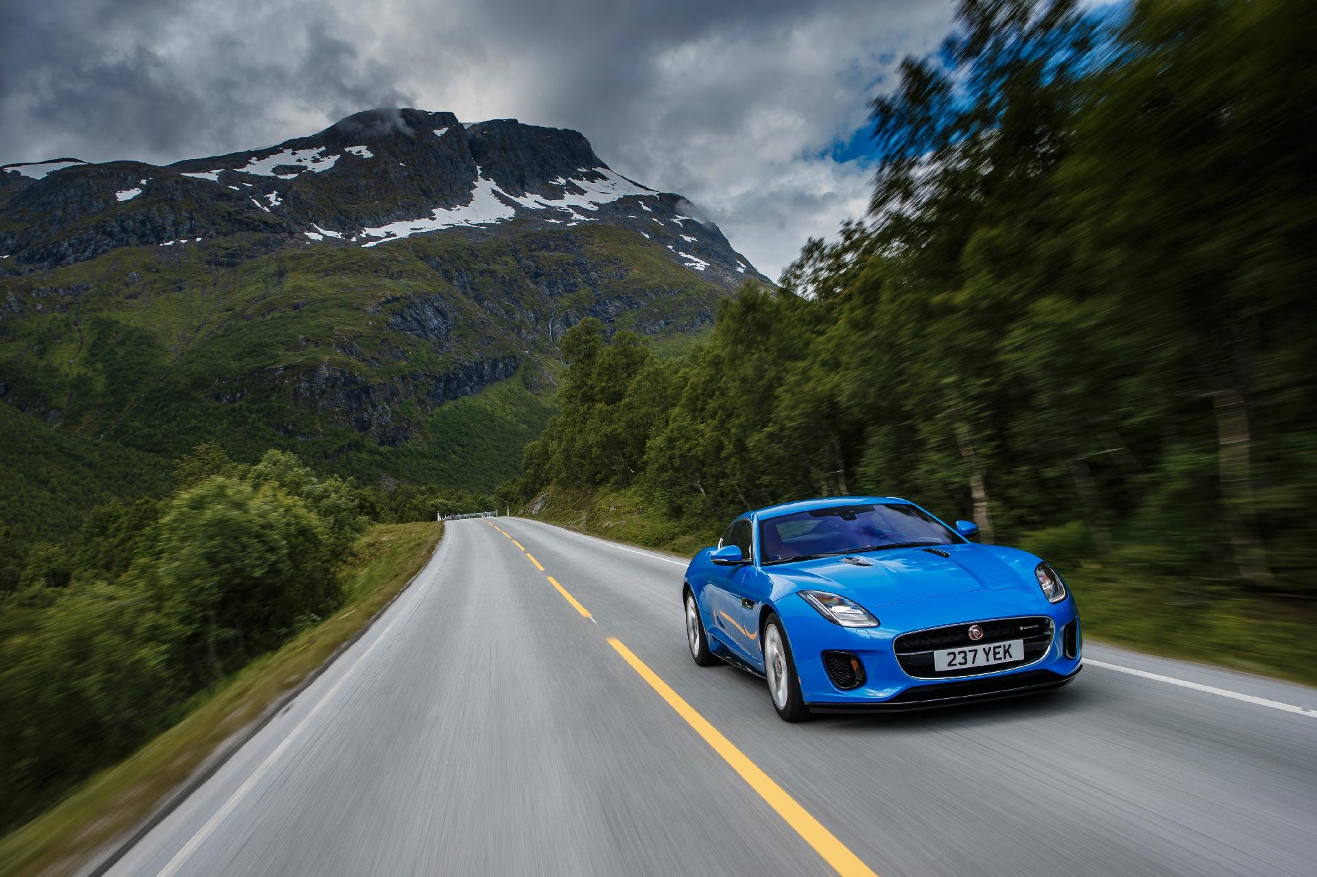 Jaguar F-Type 2.0 Turbo - Divulgação