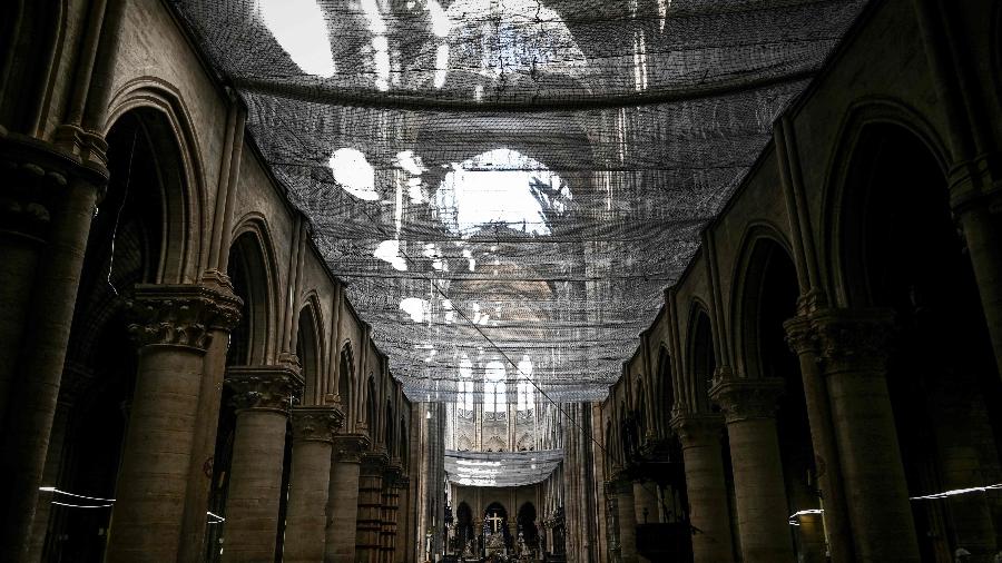 Interior da Catedral de Notre-Dame após incêndio  - Philippe Lopez/Pool/AFP