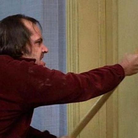 O machado de Jack Nicholson em "O Iluminado" foi vendido após disputa em leilão - Warner Bros. / Reprodução