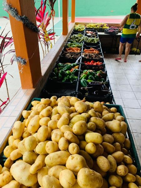 Assaí - Divulgação  Connecting Food - Divulgação  Connecting Food