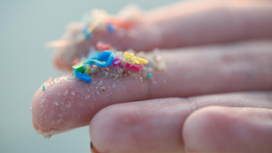 Há uma crescente preocupação com a ameaça que os microplásticos pode representar para a saúde humana