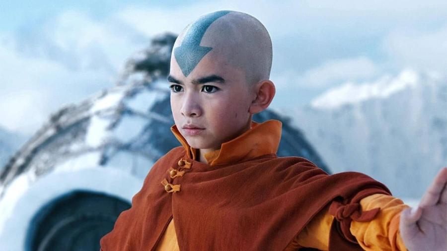 Aang (Gordon Cormier) é o protagonista da adaptação de "Avatar" na Netflix - Reprodução/X