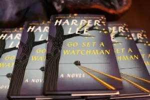 ""Go Set a Watchman", da autora Harper Lee, lançado nesta terça (14) - Joe Raedle/Getty Images/AFP