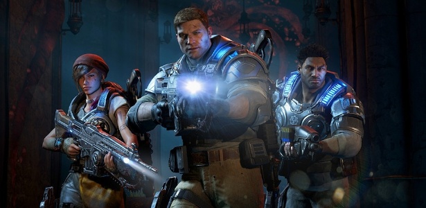 JD Fenix (centro) lidera a nova geração de "Gears of War" - Divulgação