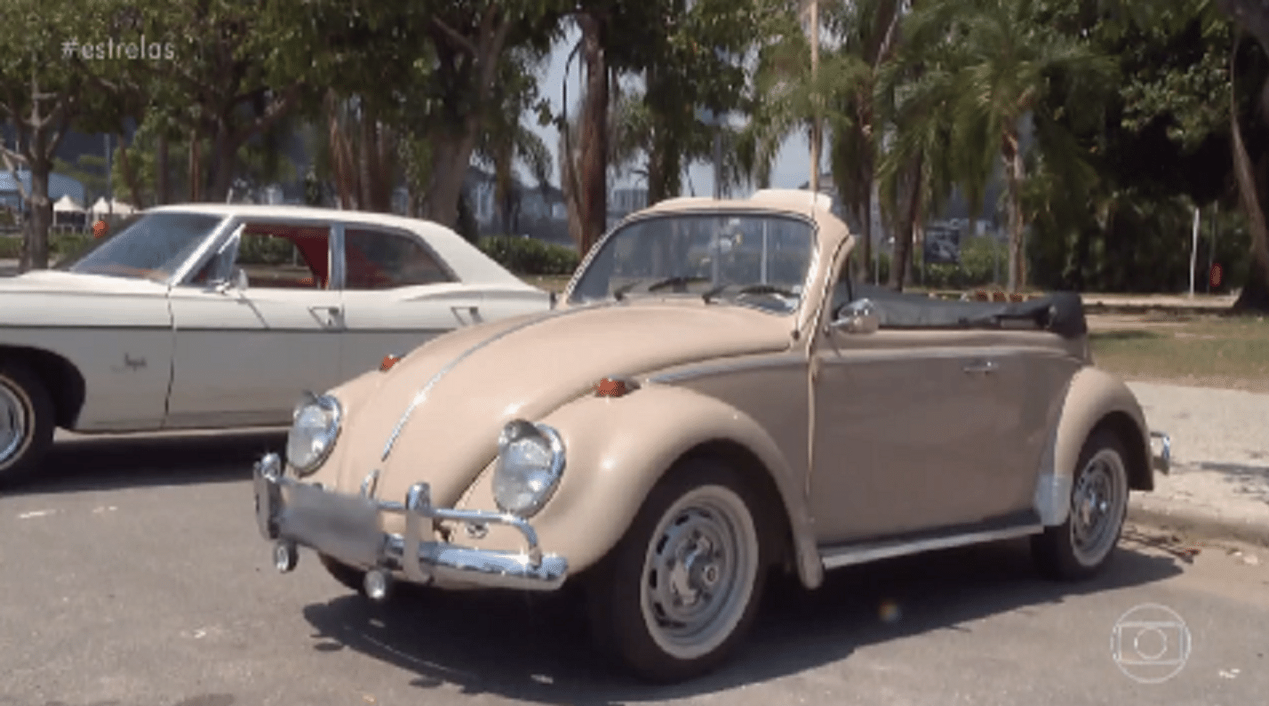Ator Tonico Pereira coleciona dez carros antigos - Reprodução/TV Globo