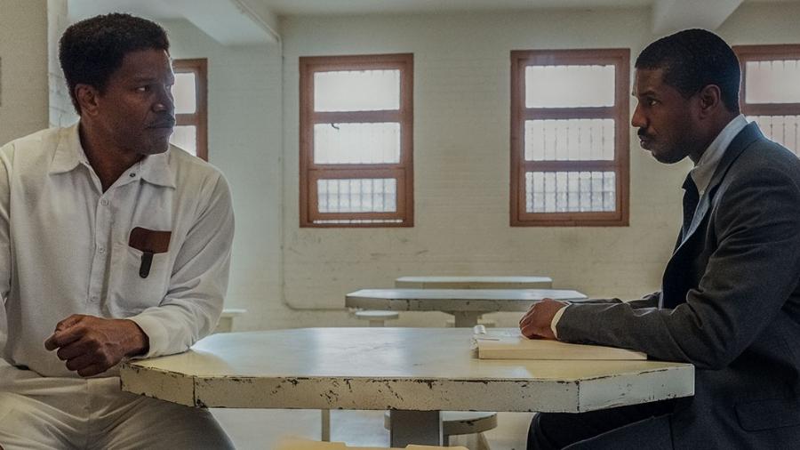 Jamie Foxx e Michael B. Jordan em cena de "Luta por Justiça" - Divulgação