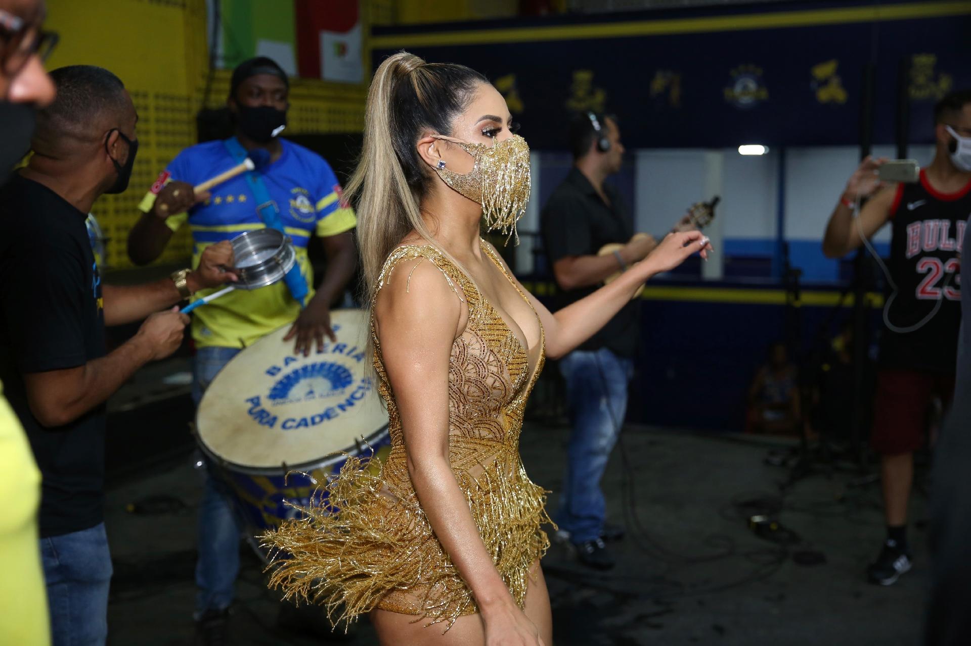 Lexa na feijoada da Tijuca - Roberto Filho/Brasil News