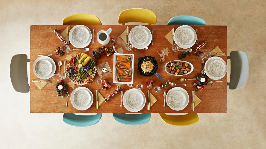 Seja para a refeição diária ou um encontro especial, diversos itens ajudam a deixar a mesa mais bonita - Getty Images