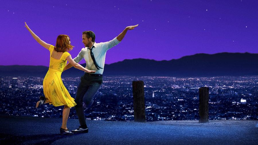 Uma das cenas clássicas do filme 'La La Land', gravado em cartão-postal de Los Angeles Uma das cenas clássicas do filme 'La La Land', gravado em cartão-postal de Los Angeles