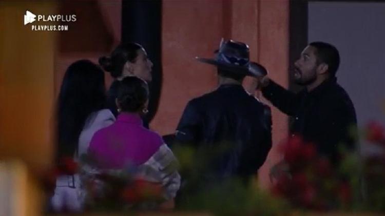 A Fazenda 2021: Dayane e Bil discutem após formação da terceira roça - Reprodução/Playplus - Reprodução/Playplus