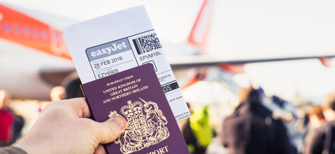 Golpistas procuram códigos de barras e QR codes para roubar dados valiosos dos viajantes - georgeclerk/Getty Images