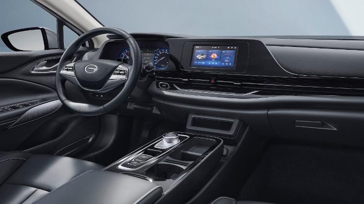 Interior simplório não incomoda motoristas de apps, mas pode espantar compradores para uso particular Interior simplório não incomoda motoristas de apps, mas pode espantar compradores para uso particular