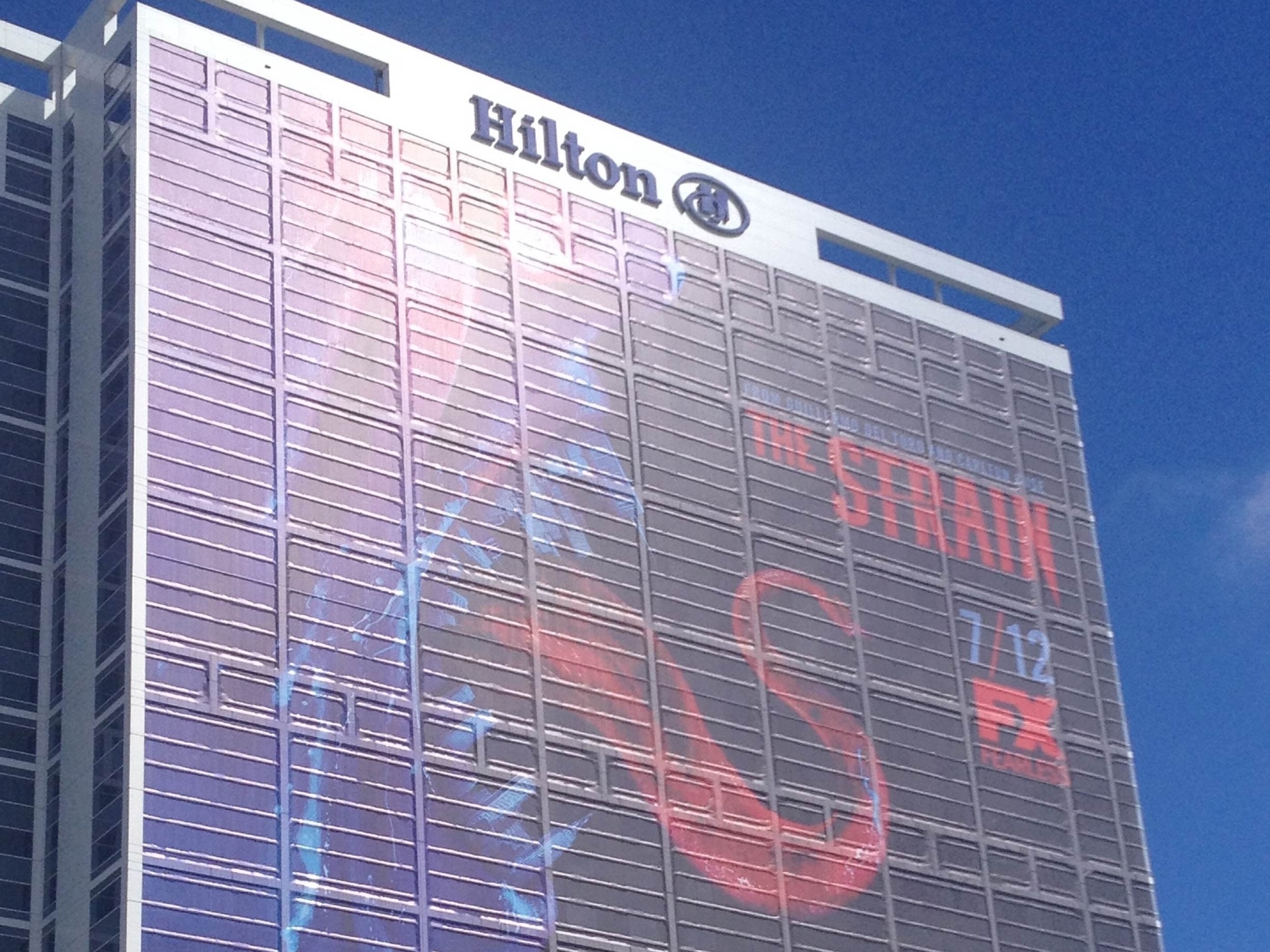 7.jul.2015 - O hotel Hilton de San Diego recebe recoração especial em homenagem à Comic-Con 2015 que faz sua estreia nesta quarta-feira, na cidade californiana, nos Estados Unidos - Beatriz Amendola/UOL