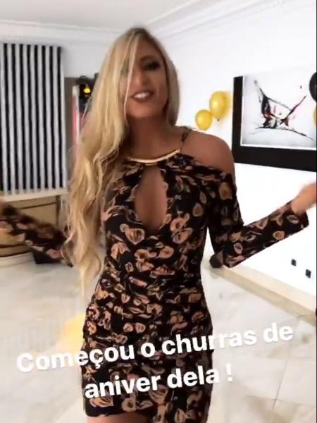 Latino posta comemoração do aniversário da namorada, Jéssica Rodrigues - Reprodução/Instagram - Reprodução/Instagram