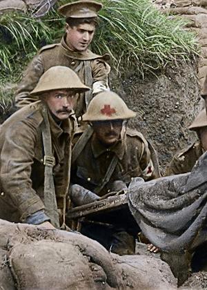 Cena colorida de "They Shall Not Grow Old" - Reprodução - Reprodução