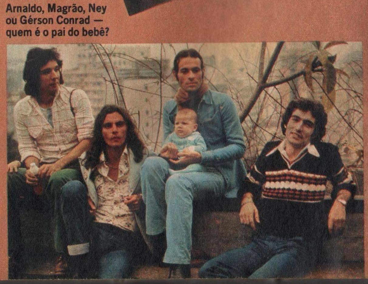 O dia em que os músicos mais pirados do Brasil se reuniram para bater uma feijoada - Reprodução/Facebook