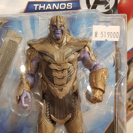 Foto vazada de boneco para promover "Vingadores: Ultimato" - Reprodução/Twitter - Reprodução/Twitter