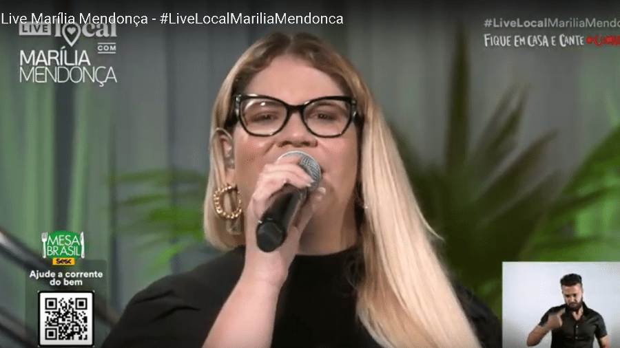 Live de Marília Mendonça no YouTube - reprodução/YouTube