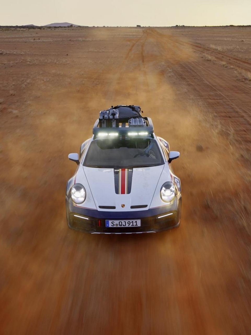 Porsche 911 Turbo 2023: ficha técnica, preço, consumo, itens e motor