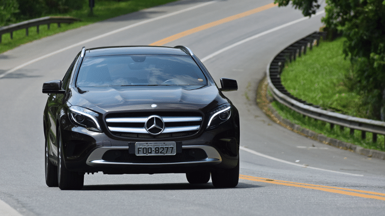 Mercedes-Benz faz recall de 14.401 carros por risco de incêndio no motor - Murilo Góes/UOL - Murilo Góes/UOL