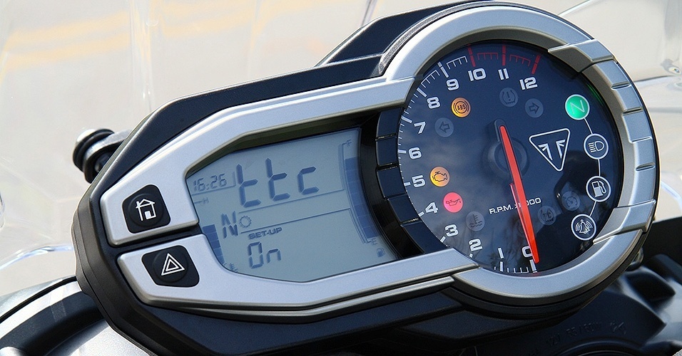 Triumph Tiger 800 XR 2016 - Mario Villaescusa/Infomoto