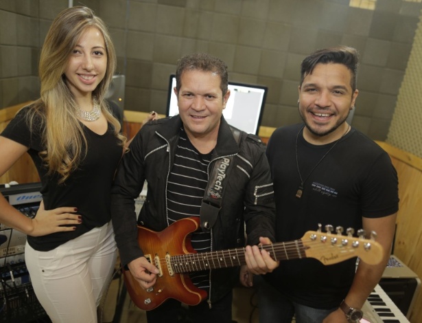 Ximbinha ao lado de Leya e Gêh Rodriguez, novos vocalistas do XCalypso - Divulgação
