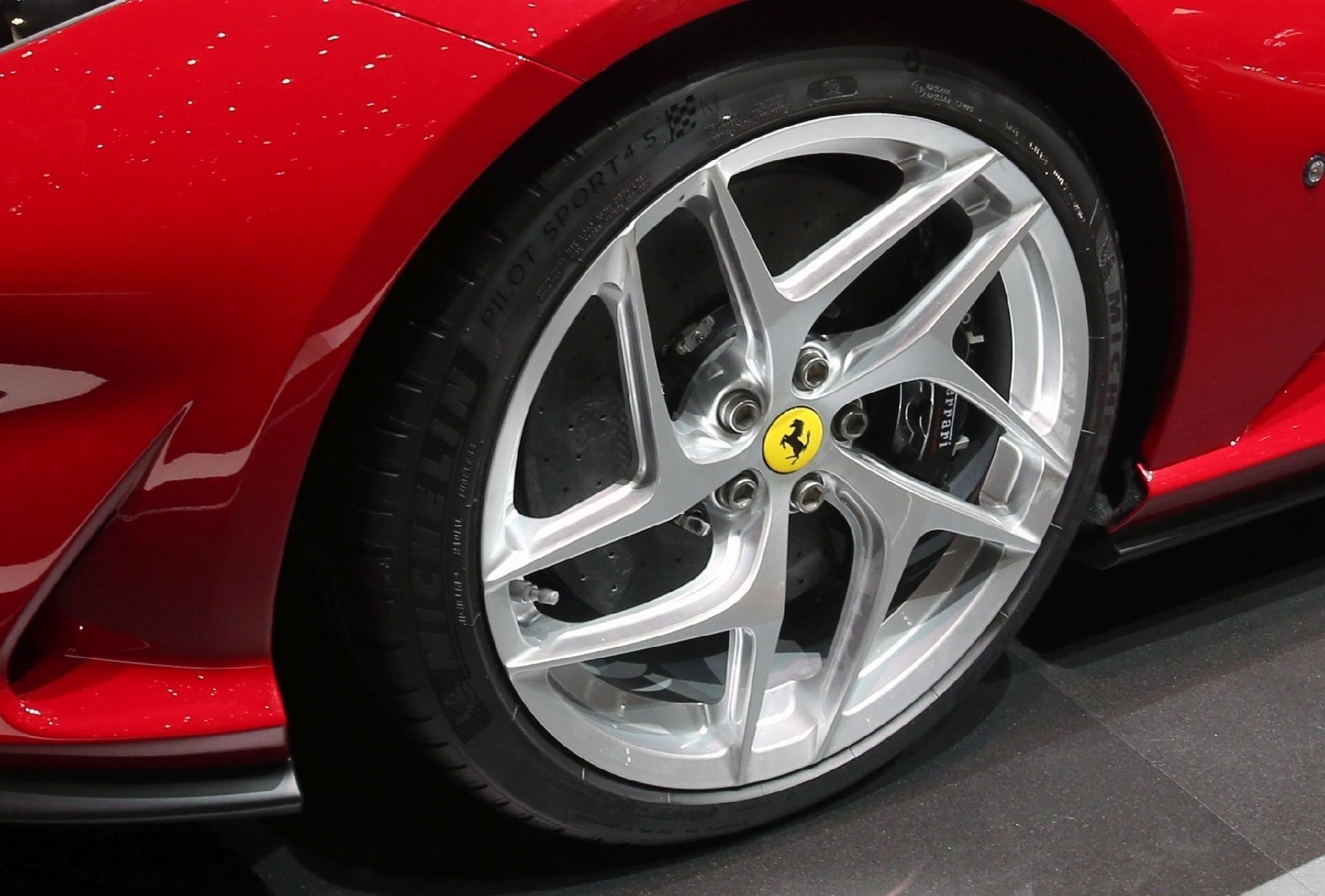 Ferrari 812 Superfast - Newspress