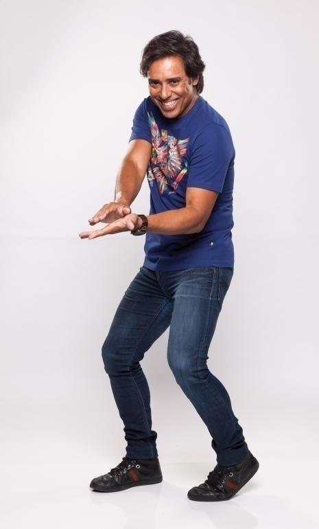 O sertanejo Guilherme, da dupla com Santiago, tem 47 anos e fará par com a bailarina profissional Alê Brandini - Blad Meneghel e Edu Moraes/Record TV