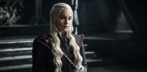 Emilia Clarke Eterniza Titulo Que Ganhou Em Game Of Thrones