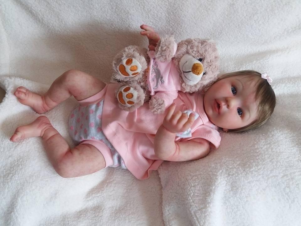 Bonecas da artista Rosana Ritacco - Reprodução/Facebook/Rosana Ritacco - Art Reborn