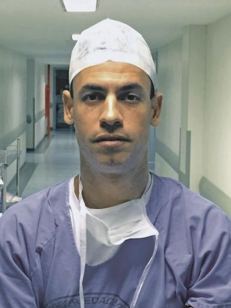 O cirurgião Márcio Maranhão é autor do livro "Sob Pressão - A Rotina de Guerra de um Médico Brasileiro" - Divulgação - Divulgação