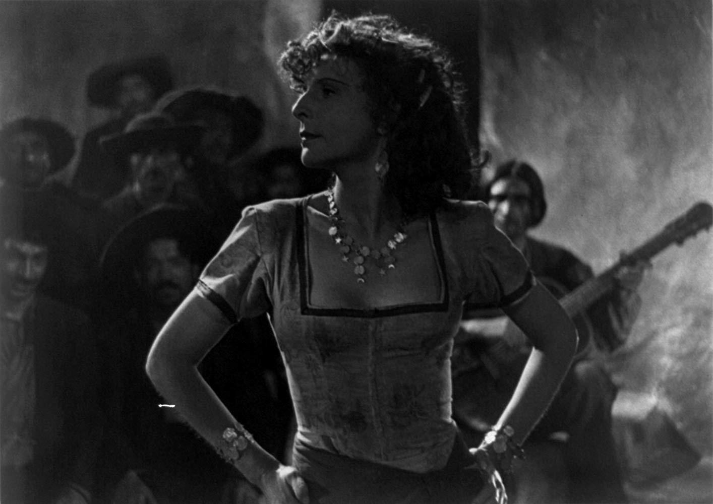 Leni Riefenstahl em "Terra Baixa" (1954) - Divulgação