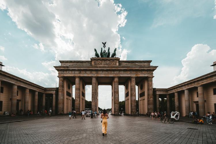 O Portão de Brandemburgo, um dos pontos mais famosos de Berlim