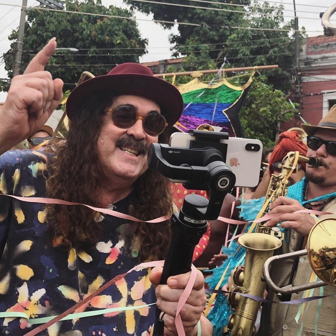 Se divertindo no meio da folia - Reprodução/Instagram